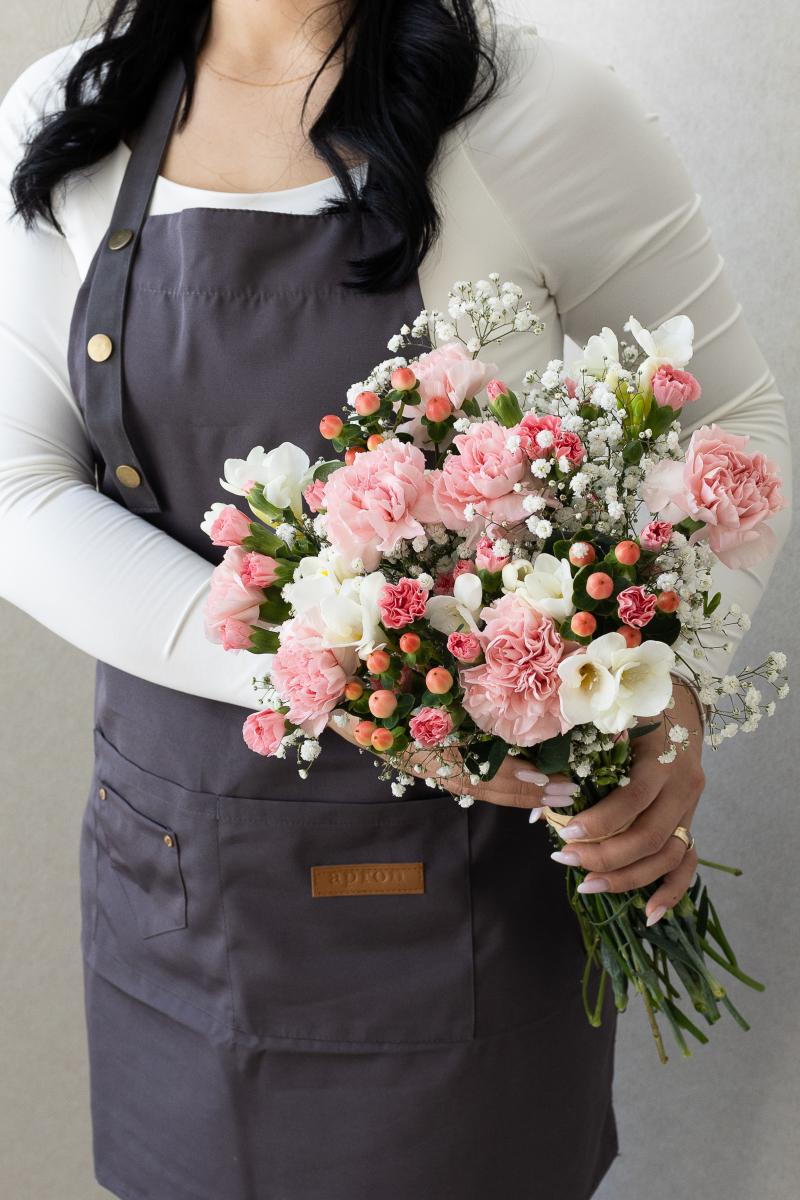 Charming Carnations Bouquet